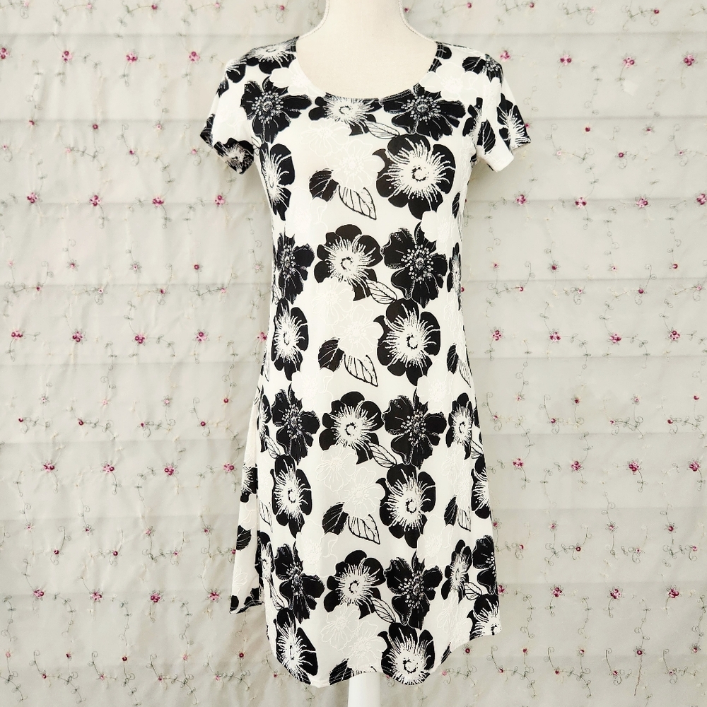 Vintage 90s Does 60s Mod Mini Dress